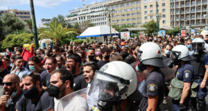 Η ΠΔΝ καταγγέλλει την επίθεση των ΜΑΤ στην πορεία των φοιτητών και των μαθητών κατά της Ελάχιστης Βάσης Εισαγωγής