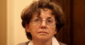 «Κενό Νόμου» εν Κενώ Δικαίου (της Ιωάννας Κούρτοβικ)